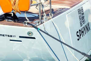 Barcelone : Excursion en voilier privé sur un yacht de luxe
