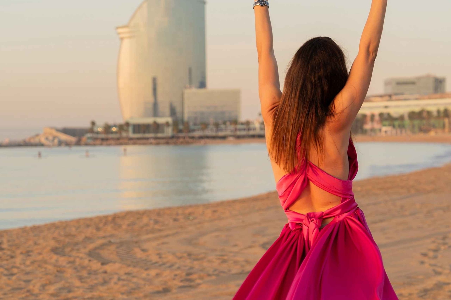 ✅ バルセロナ：魔法のピンクフライングドレス撮影会