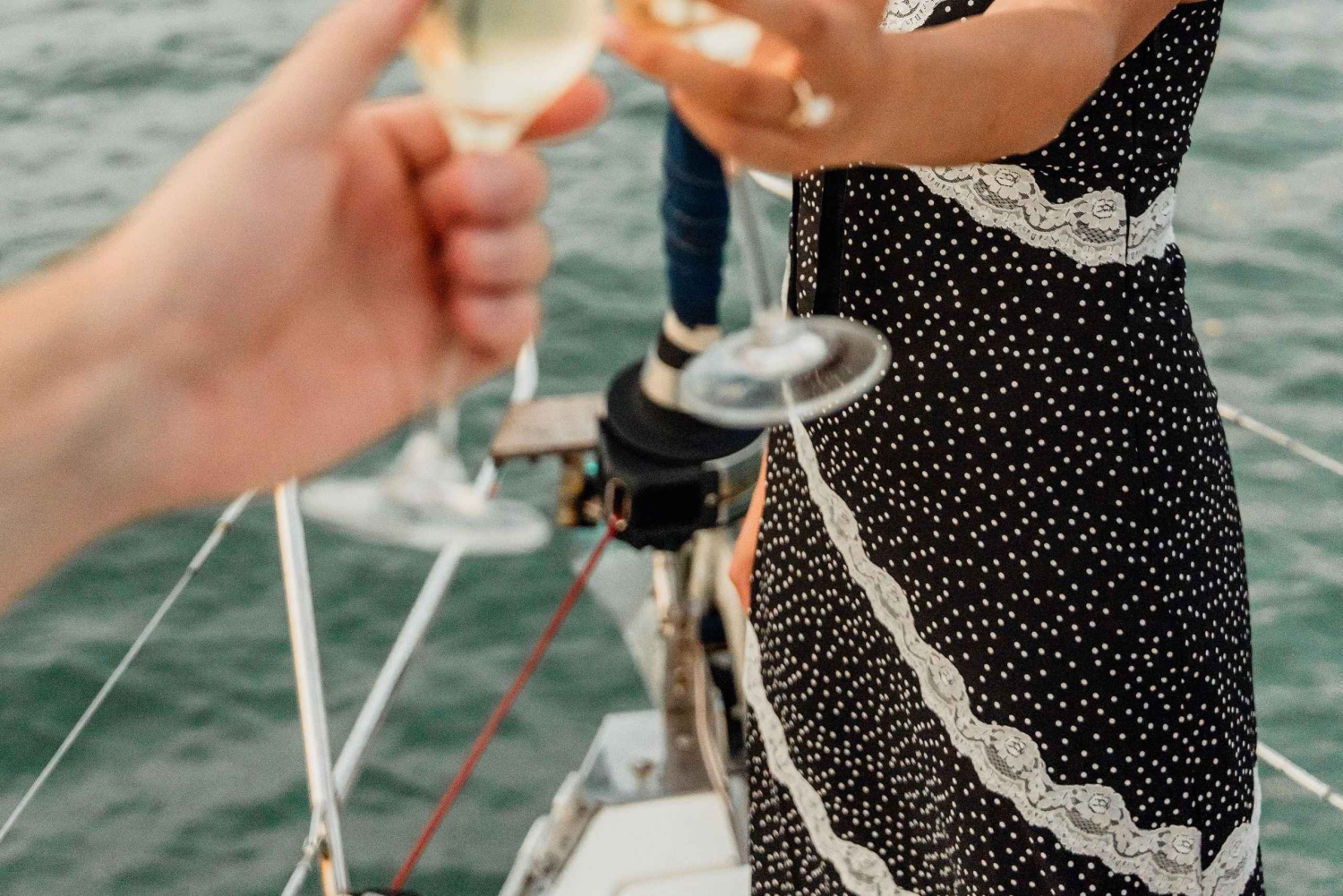 バルセロナ：プロポーズのボート トリップ