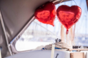 Барселона: предложение руки и сердца на парусной яхте