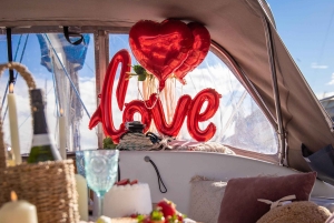 Барселона: предложение руки и сердца на парусной яхте