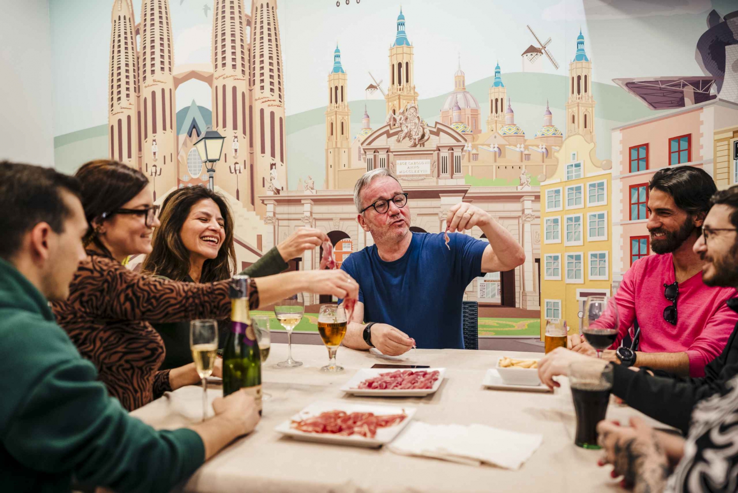 Cours de maître sur le jambon ibérique avec dégustation de vin Sagrada Familia