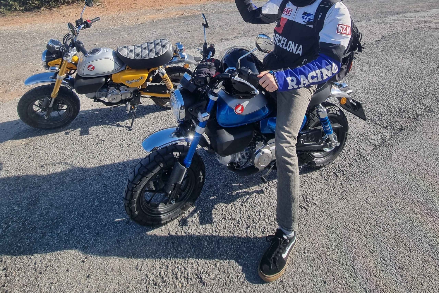 Barcelona: Tour mit dem Monkey Bike nach Montserrat