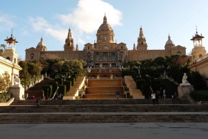 Barcellona: Biglietto della funivia di Montjuïc con 2 audioguide