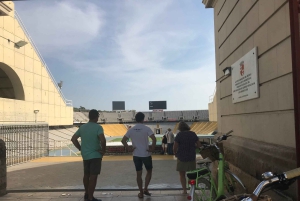 Барселона: Экскурсия на электровелосипеде по холму Монжуик