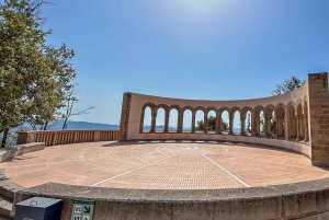 Barcellona: Montserrat, Madonna Nera, ferrovia a cremagliera e liquori