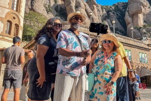 Барселона: Монсеррат, Черная Мадонна, зубчатая железная дорога и ликеры