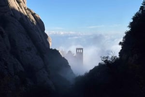 Barcelona: Montserrat Early Hiking Trip with Abbey & Madonna