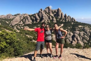 Barcelona: Caminhada em Montserrat, Natureza e Mosteiro, Semi-Privado