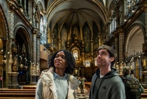 Barcelona: Montserrat Hike, Nature & Monastery, Semi-Private