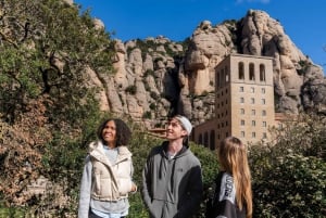 Barcelona: Montserrat Hike, Nature & Monastery, Semi-Private