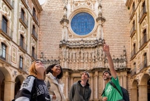 Barcelona: Montserrat Hike, Nature & Monastery, Semi-Private