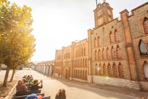 Barcelona: Montserrat with Winery Visit and Farmhouse Lunch