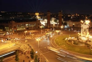 Barcelona: Night Bus Tour with Live Guide
