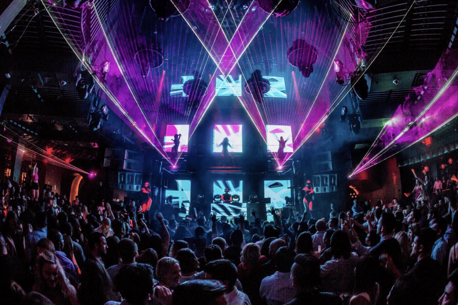 Barcelona Nachtclub-Tickets – 2 x Eintritt Pacha, Opium & mehr