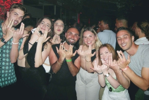 Barcelona: tour nocturno con bares y entrada a discotecas