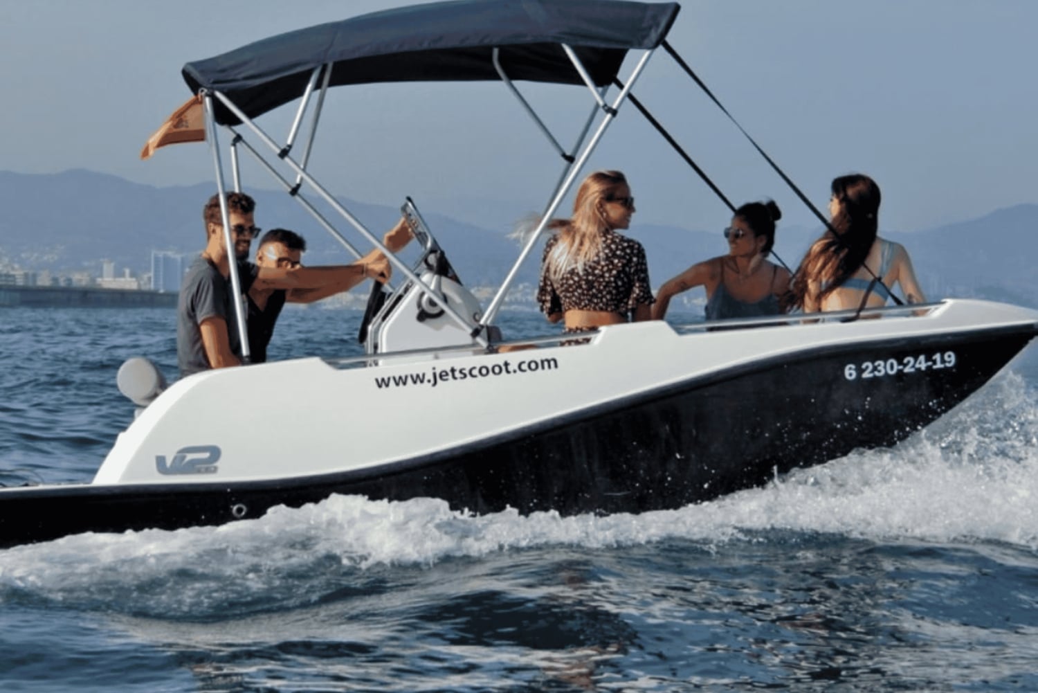 Барселона: лицензия не требуется. Аренда лодок