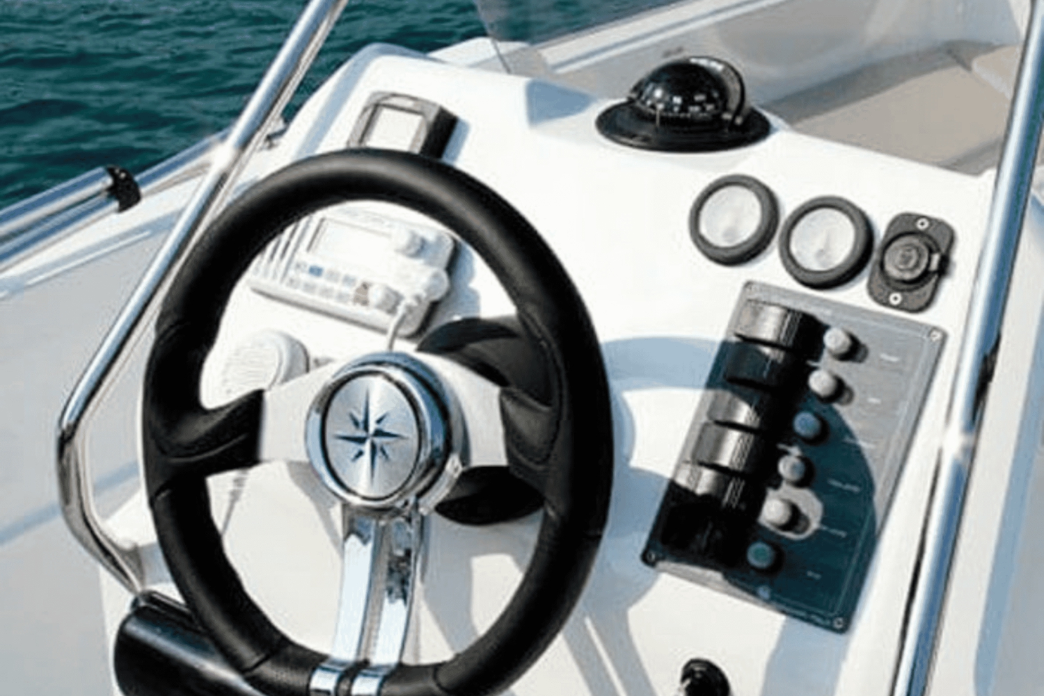 Барселона: лицензия не требуется. Аренда лодок