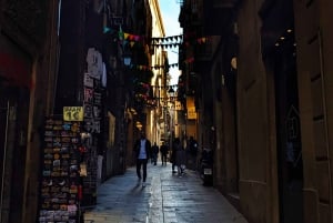 Barcelona: Privat byvandring i gamlebyen i fortid og nåtid