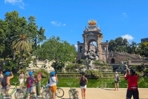 Barcelona: Barcelonan vanhakaupunki: Yksityinen kävelykierros menneeseen ja nykyhetkeen