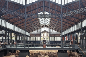 Barcelona: Barcelonan vanhakaupunki: Yksityinen kävelykierros menneeseen ja nykyhetkeen