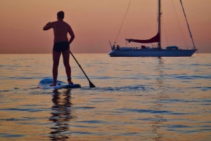 Barcelona: Paddleboard at sunrise. Inc.: teacher, photos/videos, material, equipment.
