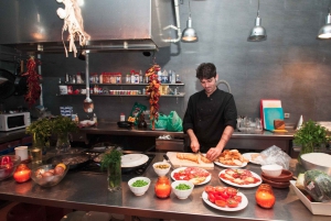 Barcelona: Paella Cooking Experience & Boqueria Market Tour