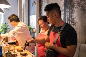 Barcelona: Paella Cooking Workshop and Market Tour