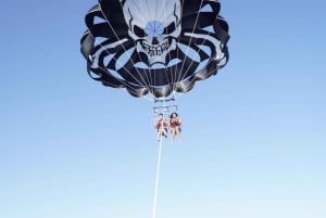 Barcelona: Parasailing with 360º Panoramic Skyline Views