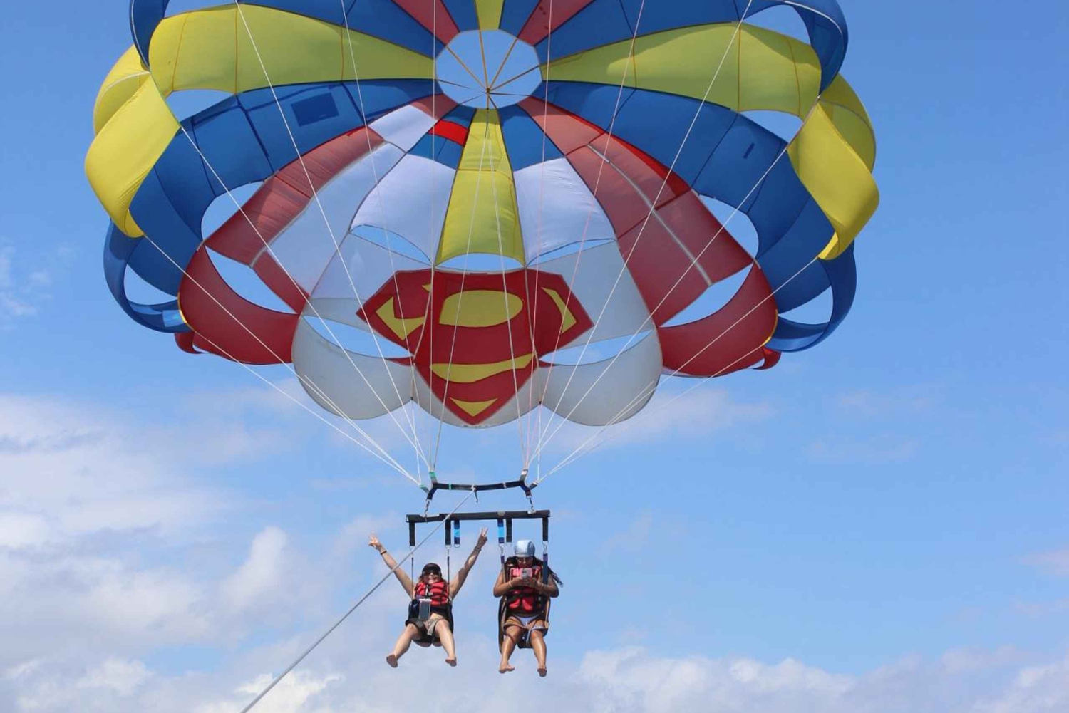 Barcelona: Parasailen met 360º panoramisch uitzicht op de skyline