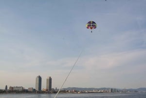 Barcelone : parachute ascensionnel avec vue panoramique au-dessus de la mer