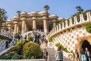 Barcelona: wycieczka z przewodnikiem po Parku Güell