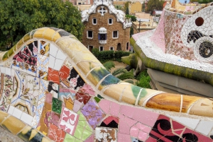 Barcelona: Park Güell & Sagrada Familia Guided Tour