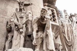 Barcelona: Visita guiada sem fila ao Parque Güell