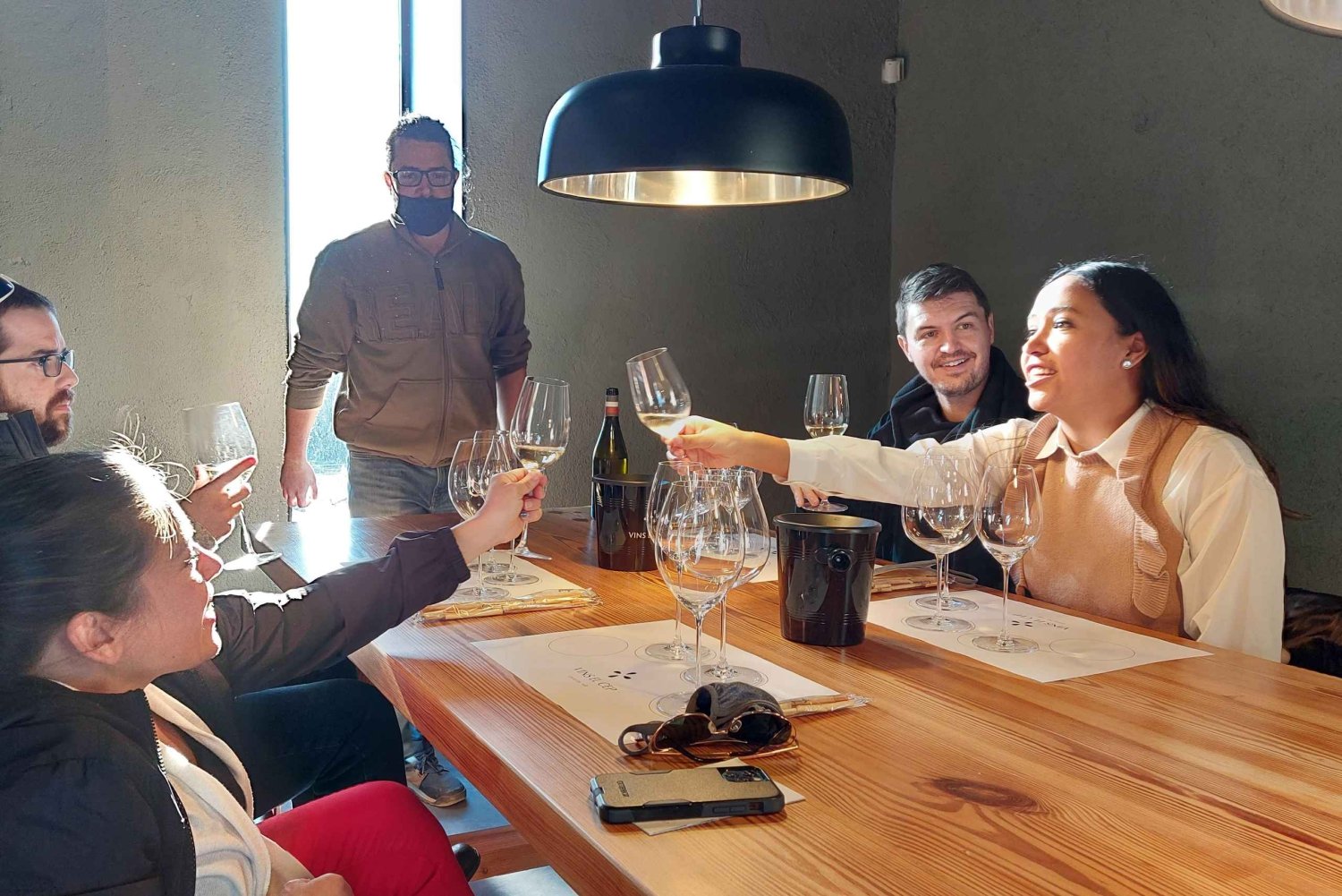 Barcelona: Penedes Weinverkostungstour mit Mittagessen