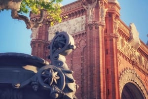 Барселона: частный урок фотографии на телефон — парк и старый город