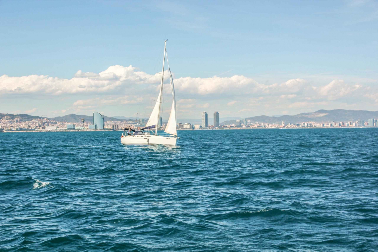 Barcelona: Sailing with Spanish Tapas & Premium Open Bar