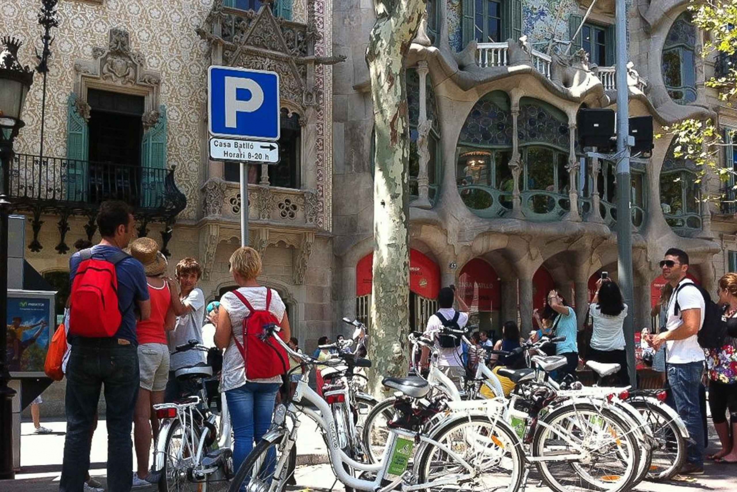 Barcelone : Visite privée des 5 quartiers en vélo électrique