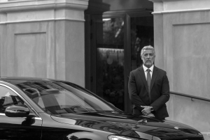 Barcelona: Private Car Tour with Professional Driver/Guide