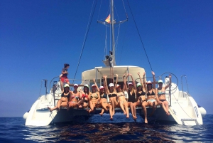 Barcelona: Private Catamaran Sailing Experience