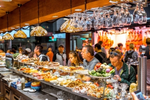 Barcelona: Excursão a pé particular de Natal com bebida