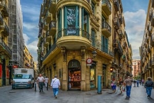 Barcelonan yksityinen kaupunkikierros: Sagrada Familia ja kohokohdat