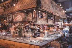 Barcelona: Private Cooking Class with Tapas, Paella & Wine