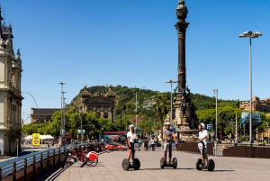 Barcelona: Privat Gaudi Guided Segway Tour