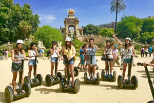 Barcelona: Privat Gaudi guidet Segway-tur