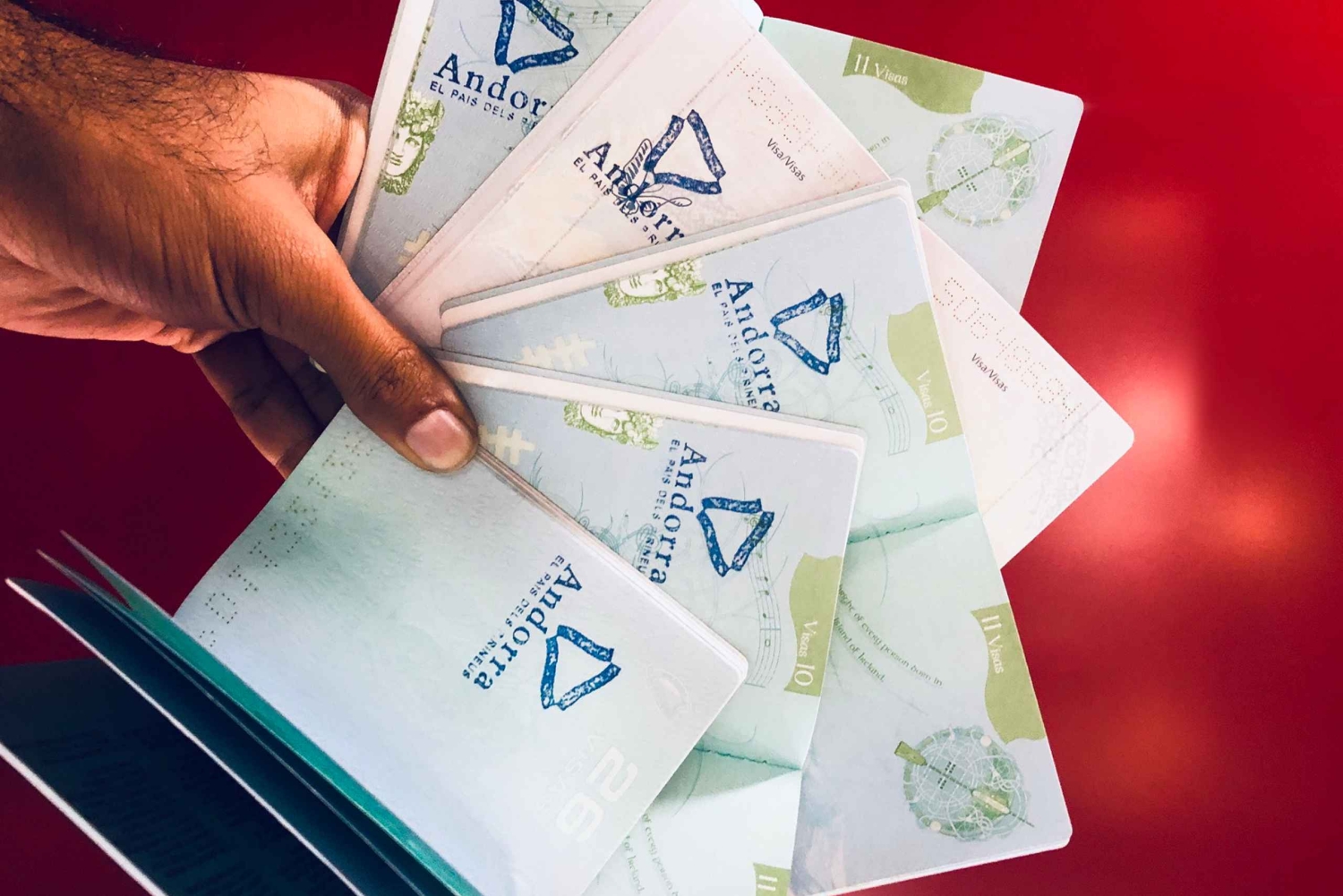 Барселона: Частная однодневная поездка в Андорру с гидом и пикапом