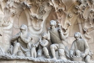 Barcelona: Private Guided Tour of Sagrada Familia