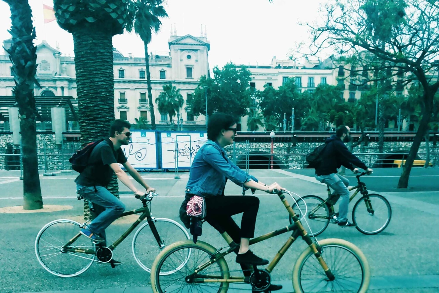 Barcelona: Private Highlights Tour by Bamboo Bicycle