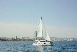 Barcelone : catamaran de luxe privé