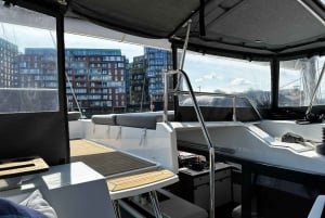 Barcelona: Private luxury ocean catamaran excursion